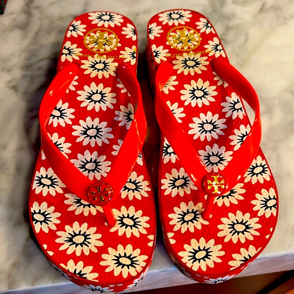 Tory Burch Nantucket Red Navy Sea White Primrose 621 Style no: 37477